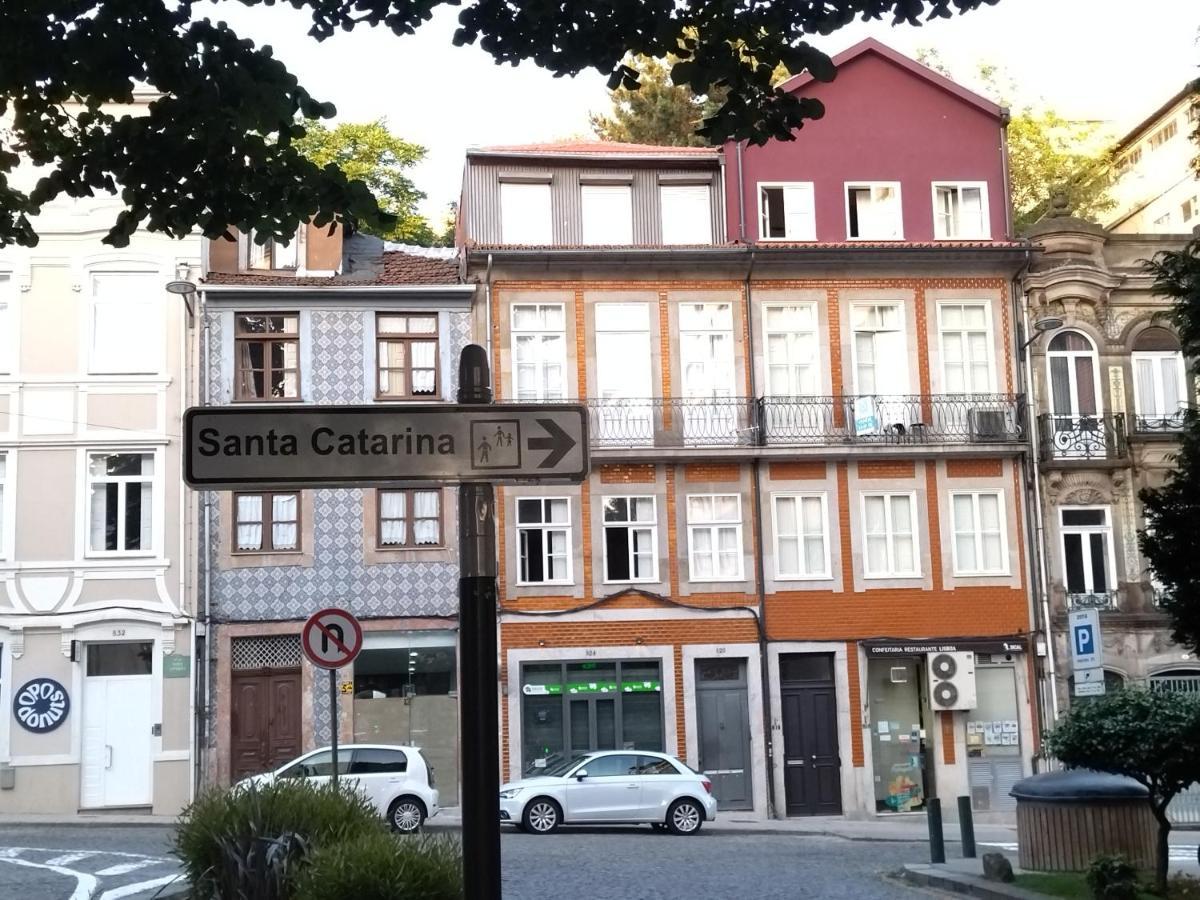 Santa Catarina Patio - With Washer Machine * Oporto
