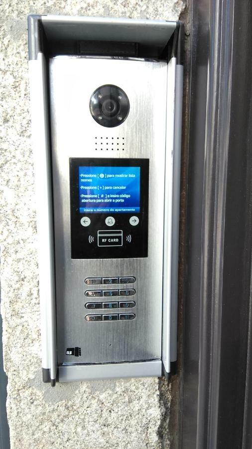 Santa Catarina Patio - With Washer Machine * Oporto