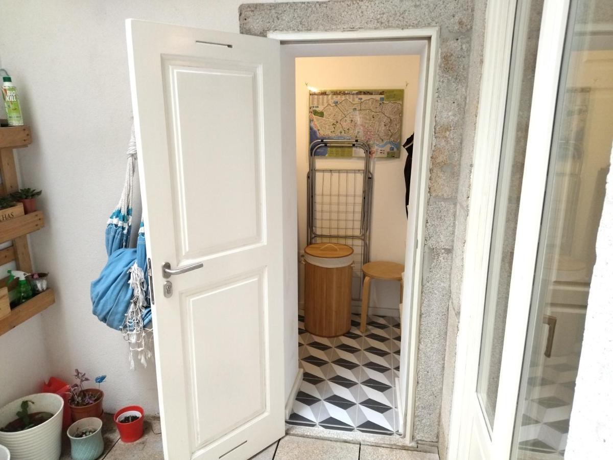 Santa Catarina Patio - With Washer Machine * Porto
